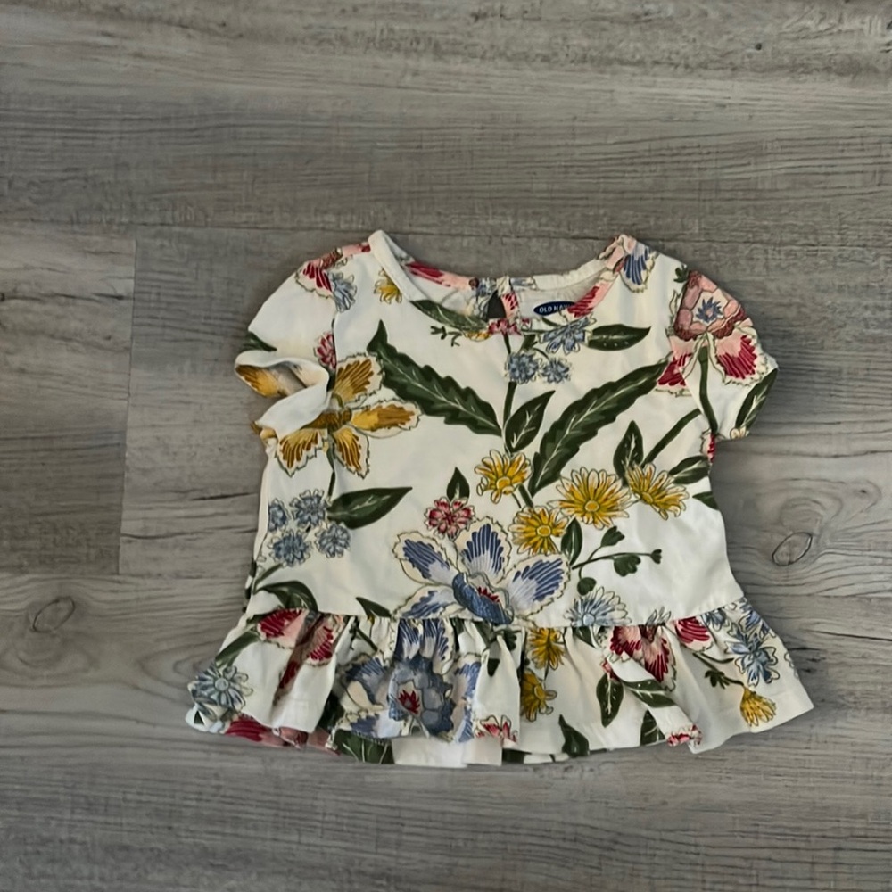 Old Navy Floral Blouse